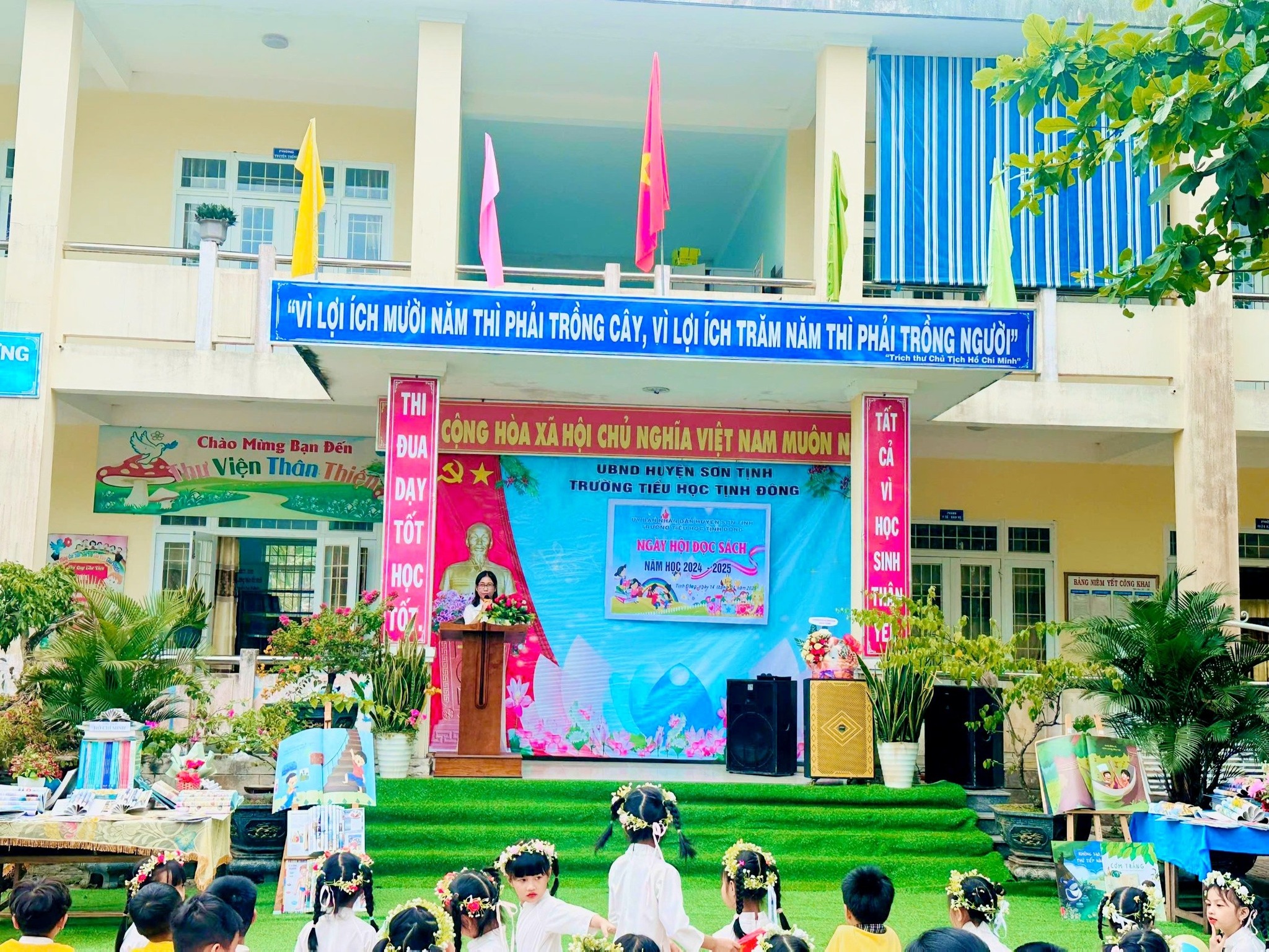 TRƯỜNG TH TỊNH ĐÔNG HƯỞNG ỨNG NGÀY SÁCH VÀ VĂN HÓA ĐỌC VIỆT NAM NĂM 2025.
